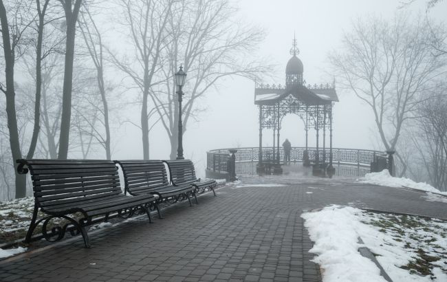 Погода в Києві і області 27 грудня - прогноз на завтра, небезпечні явища, сніг, туман, ожеледь 1