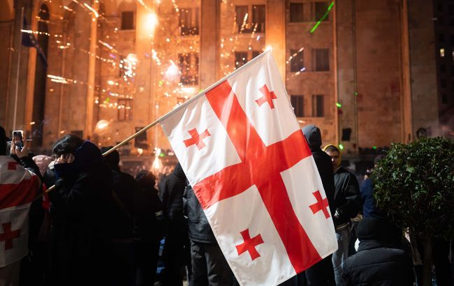 Протести у Грузії - в Тбілісі почалася шоста доба мітингів, спецназ розганяє людей 1