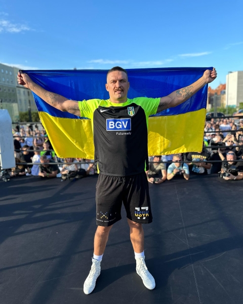 Усик переміг Ф'юрі - результат і як пройшов бій, відео і фото 12