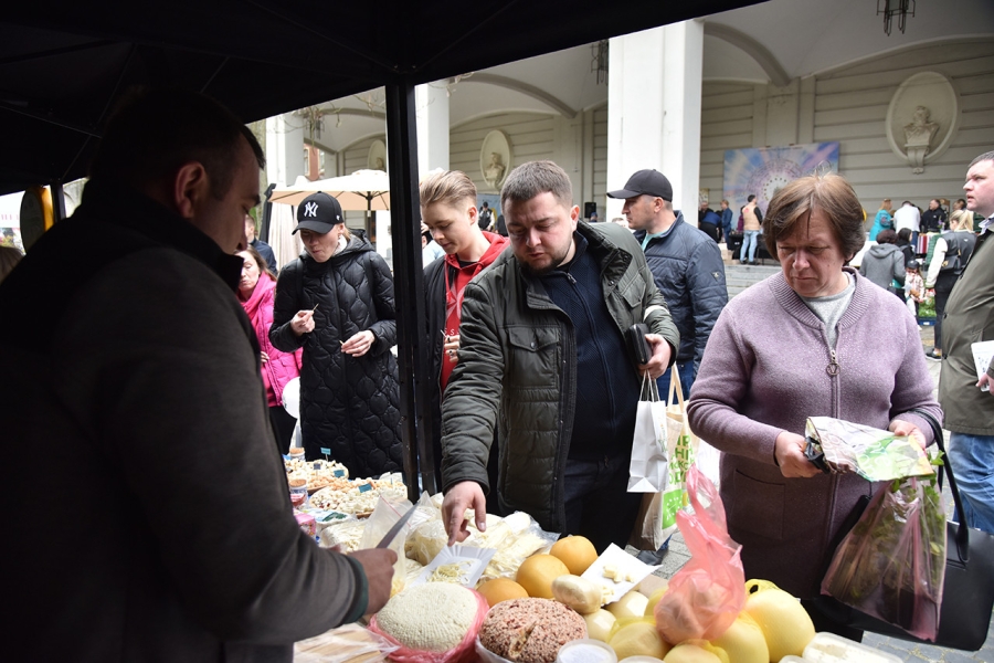 За час вторгнення РФ ціни в Україні зросли в середньому на 44% 1