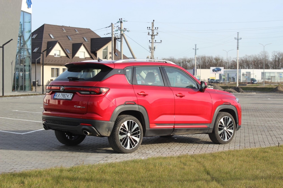 Changan CS35 Plus - переваги та недоліки міського кросовера 12