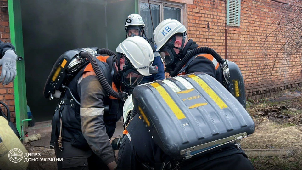 Через аварію на глибині 1300 м у шахті були заблоковані 135 гірників 2
