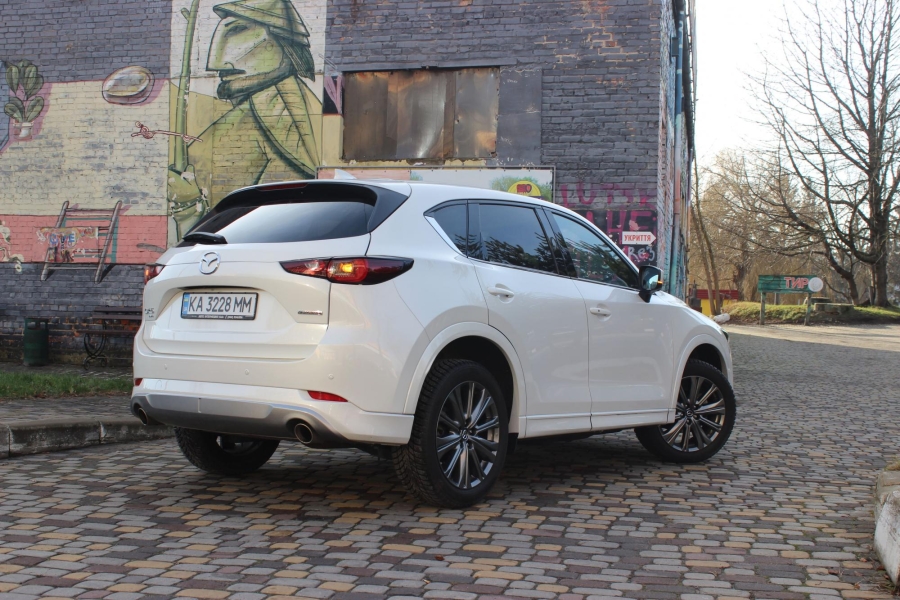 Mazda CX-5 - вивчаємо особливості популярного японського кросовера 18