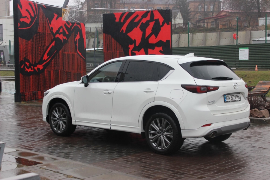 Mazda CX-5 - вивчаємо особливості популярного японського кросовера 27