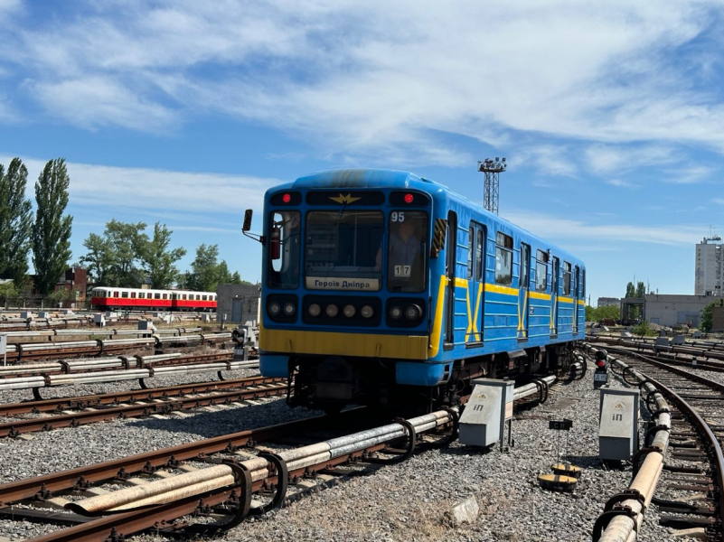 Метрополітен Києва навчає майбутніх машиністів поїздів - як готують студентів, новий набір, відео  3