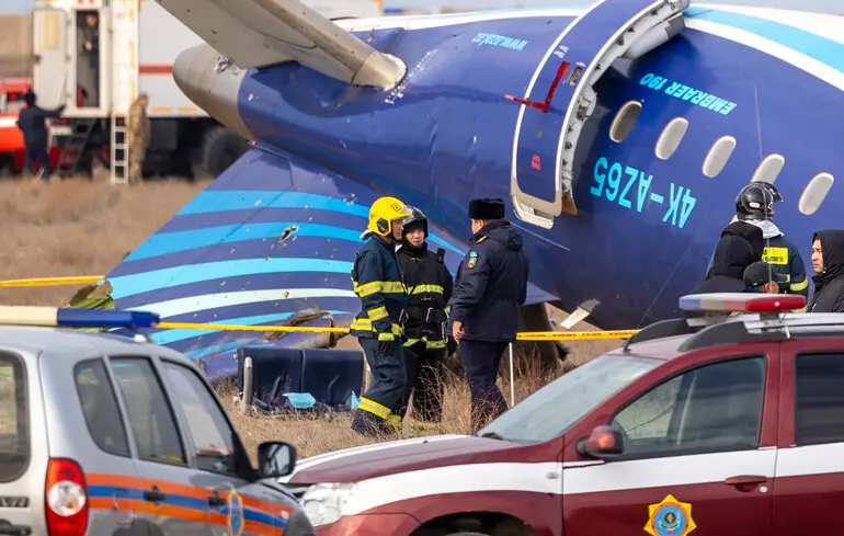 Падіння літака Azerbaijan Airlines у Казахстані - що відомо і як авіакаастрофа позначиться на відносинах Путіна з Кадировим та Алієвим 1