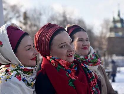 Різдвяний фестиваль у Пирогові - традиційні звичаї та обряди показали киянам та гостям столиці - фоторепортаж Різдвяний фестиваль у Пирогові - традиційні звичаї та обряди показали киянам та гостям столиці - фоторепортаж 10