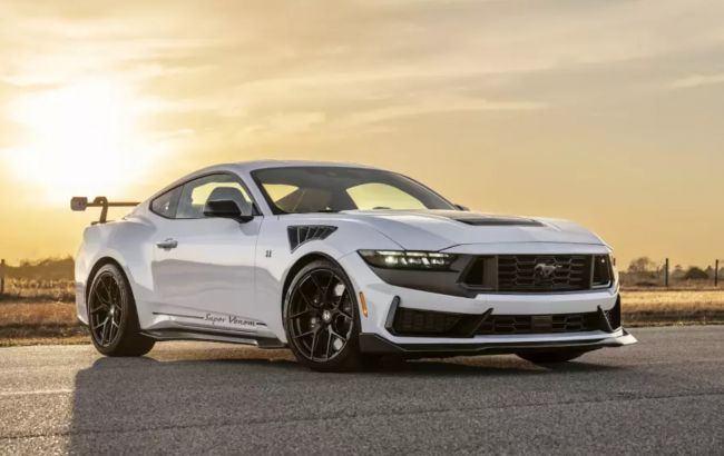 Ford Mustang перетворили на суперкар для дрифту 1