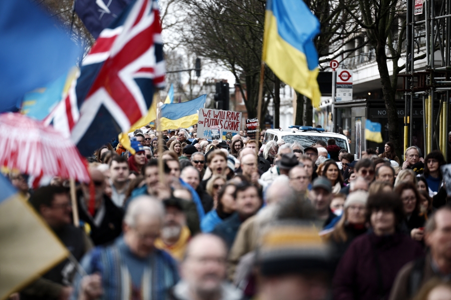 Мітинги на підтримку України проходять по всьому світу - фото 22