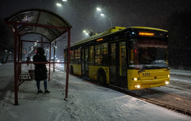 Покинуті авто та транспортний колапс у Києві - Рада оборони готує нові рішення для безпеки 1