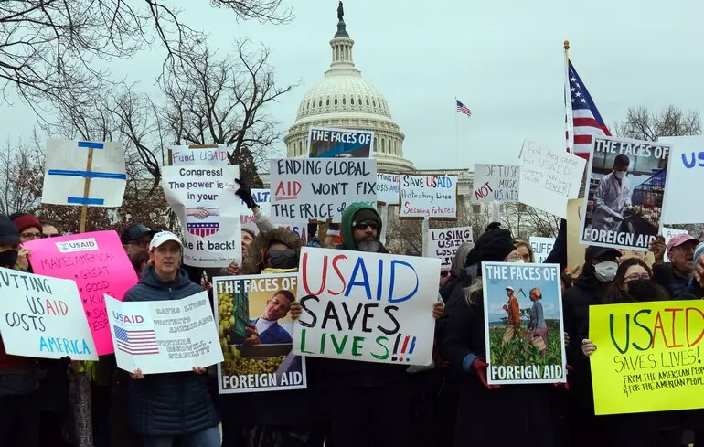 Припинення фінансування USAID - суд тимчасово зупинив рішення Трампа 1