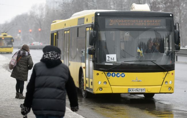 Рух громадського транспорту в Києві під час хвилини мовчання зупинятись не буде - КМДА, Київпастранс 1