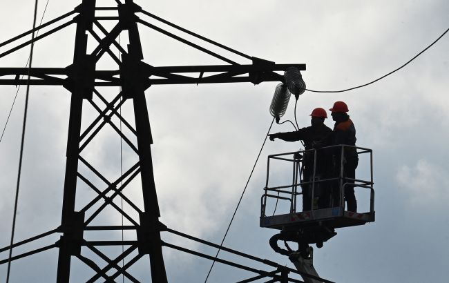 Відключення світла в Україні не тотальна проблема, заявив Омельченко 1