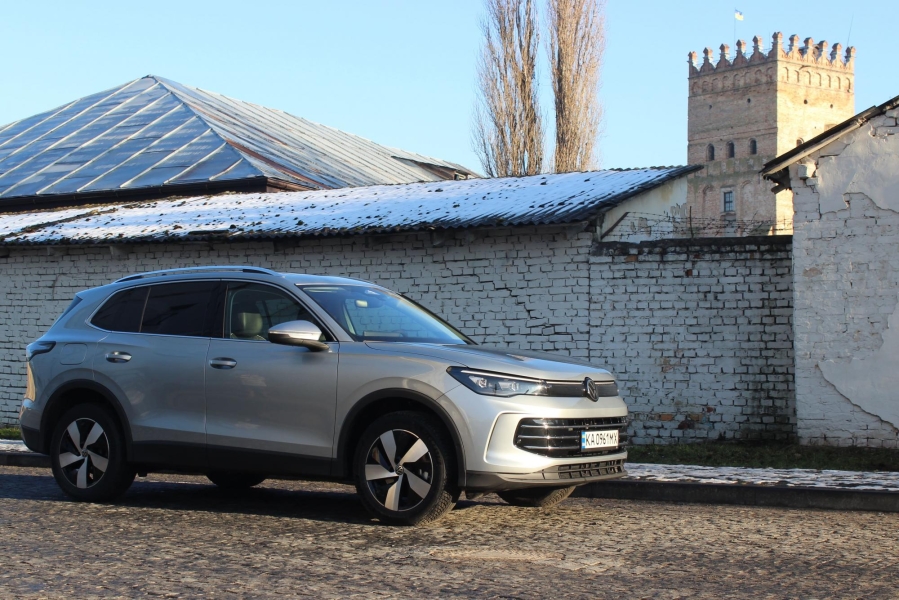 Volkswagen Tiguan тест-драйв популярного кросовера, ціна та нова комплектація 2