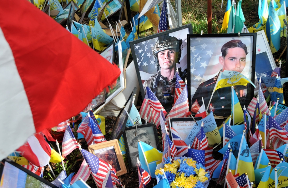 День добровольця 2025 - як вшанували захисників України у Києві - фото 30