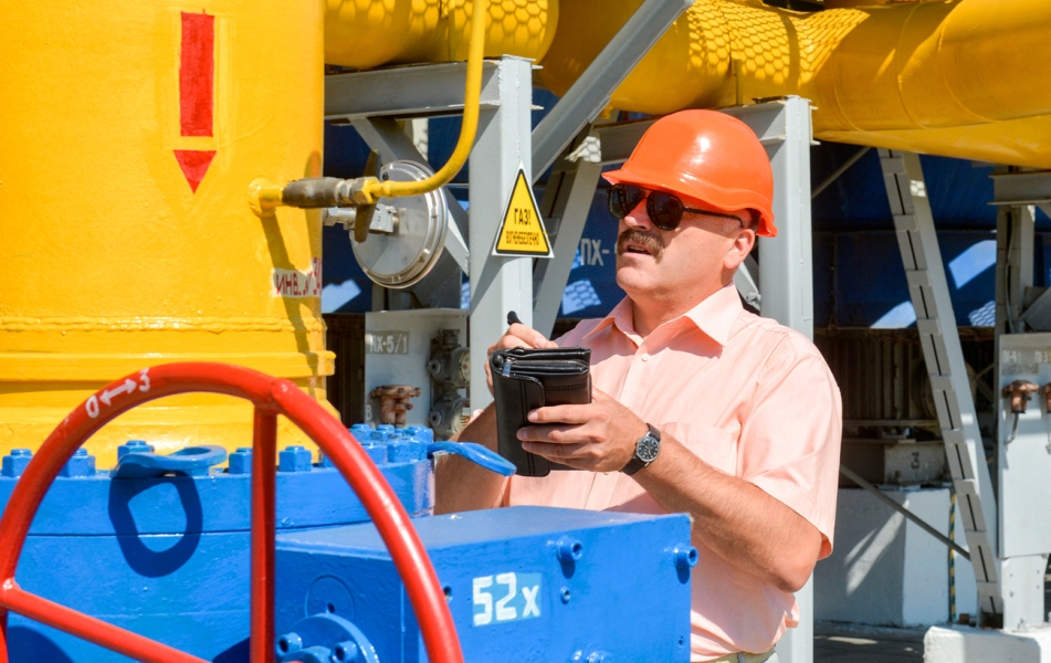 Обстріли Росії по газовим родовищам України – що відбувається в галузі 4