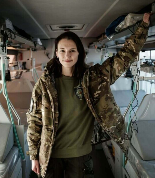 Поети на війні - хто з митців служить і як потрапив на фронт, історії 6
