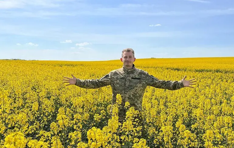 Співак Коля Сєрга та релігієзнавець Денис Коляда стали позаштатними радниками Сибіги 1