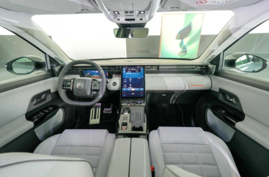 Citroen C5 Aircross представили офіційно 2