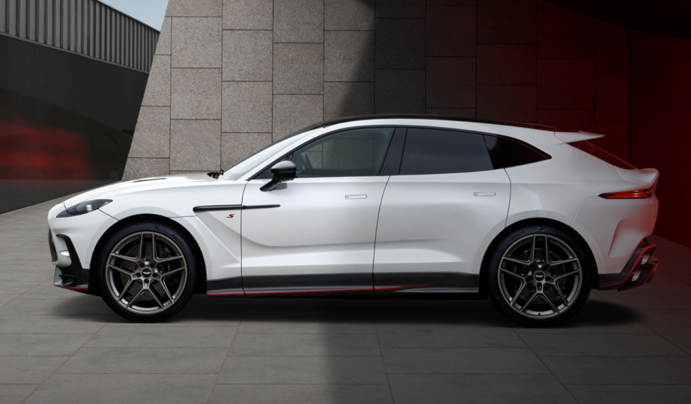 Кросовер Aston Martin DBX отримав найшвидшу версію 2