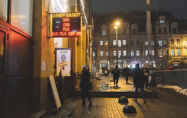Курс долара НБУ на 18 квітня зріс до 41,38 гривень 1