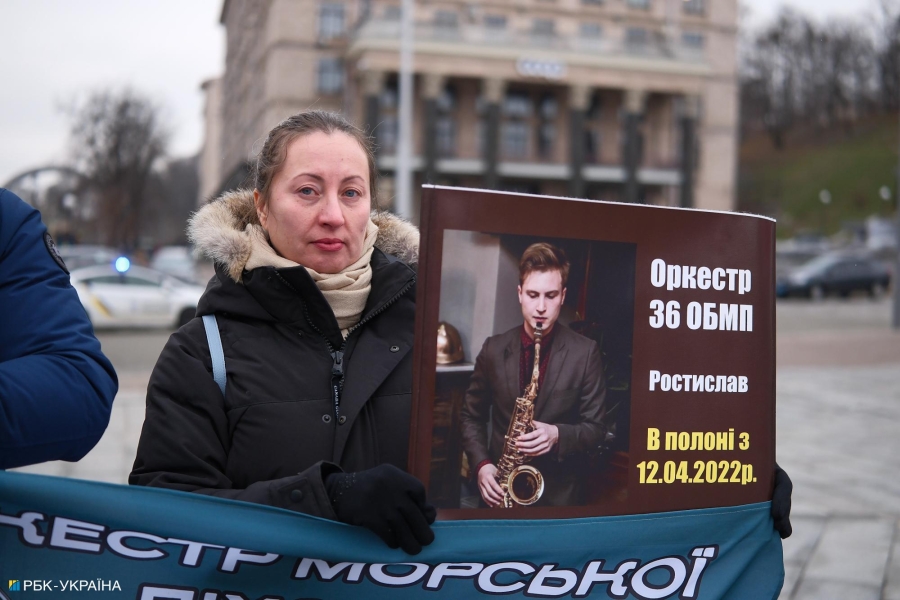 Обмін полоненими 19 квітня - морпіх Ростислав Богуцький повернувся додому 4