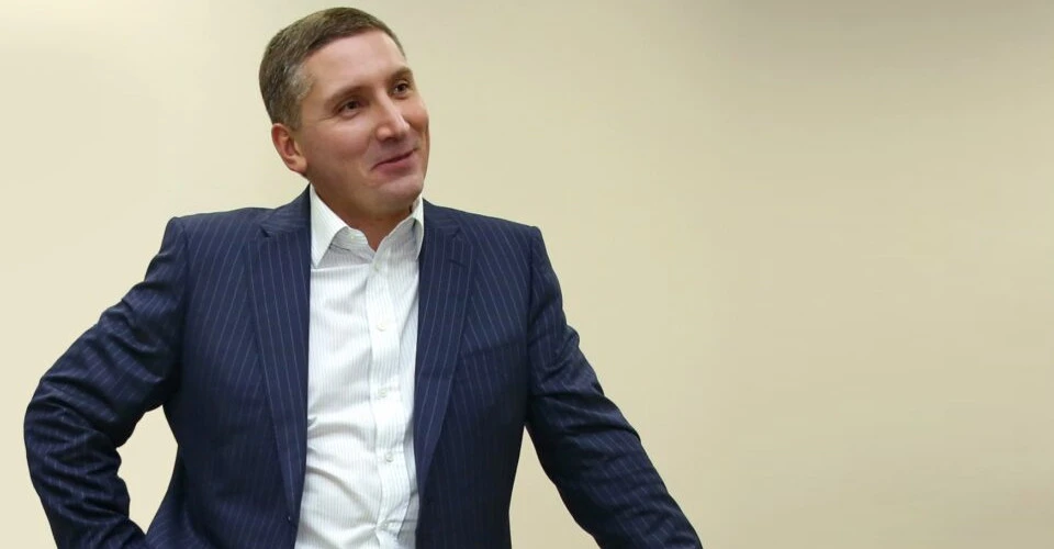 РНБО запровадила санкції проти 4 експосадовців і підприємців 4
