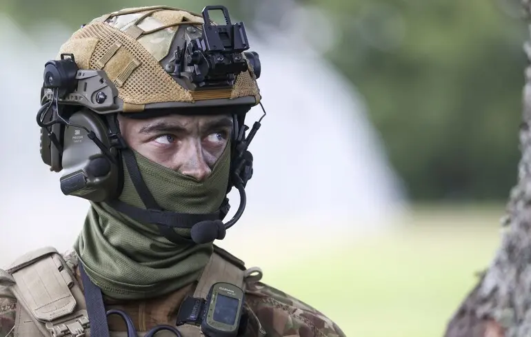 Армія Німеччини - їй необхідно значно збільшити кількість військових, щоб відповідати оборонним викликам НАТО 1