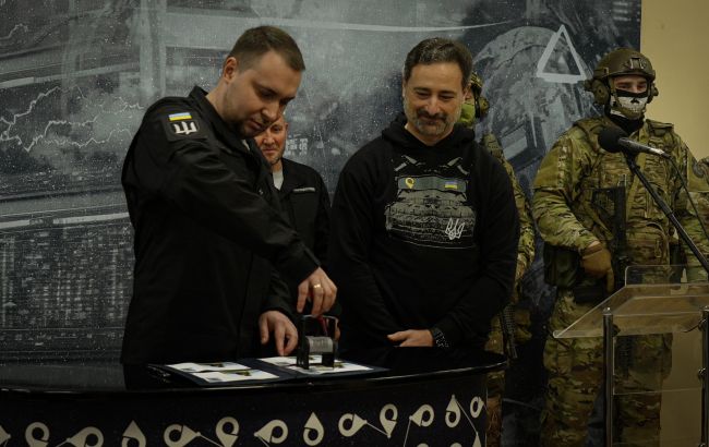 Артан поштова марка була показана в Києві, де можна купити 1