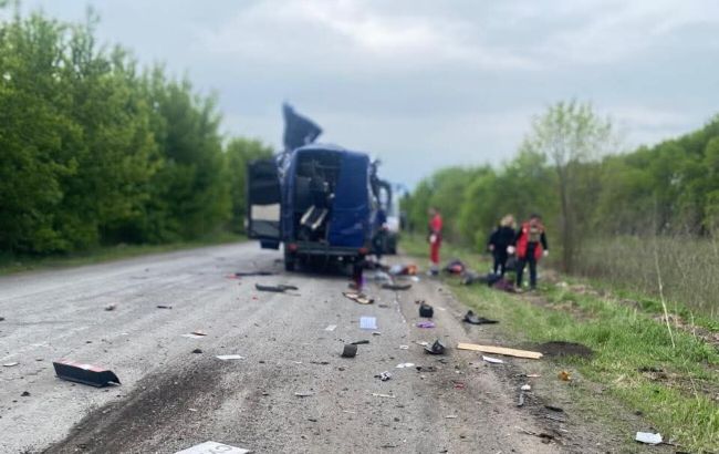 Автобус з пасажирими атакувала Росія у Сумській області 17 травня - деталі 1