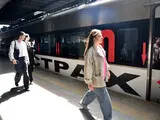 Барбара Крюгер створила інсталяцію на поїзді Інтерсіті – фото Барбара Крюгер створила інсталяцію на поїзді Інтерсіті – фото 12
