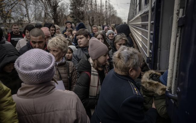 Евакуація населення в Сумській області - терміново вивозять мешканців із 11 сіл 1