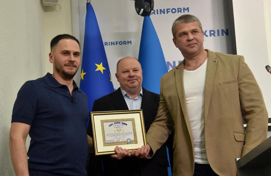 Фільм Мати героїв став рекордсменом в Україні за кількістю нагород – фото Фільм Мати героїв став рекордсменом в Україні за кількістю нагород – фото 10