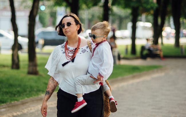 Гроші для одиноких батьків - як швидко оформити виплати на дитину онлайн через Дію 1