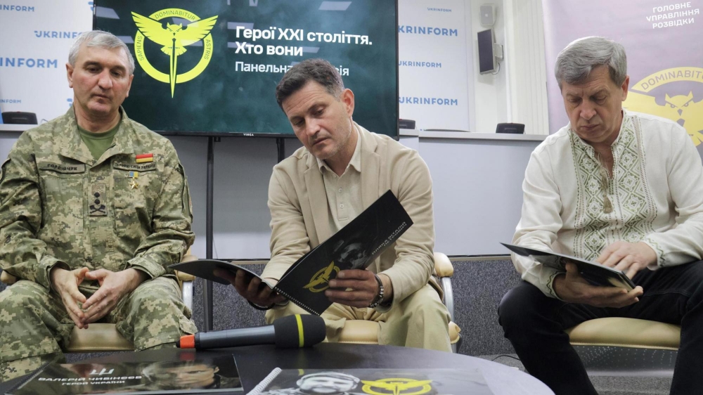 ГУР МО провело дискусію в Києві до Дня Героїв – експерти про війну в літературі, медіа та кіно 3