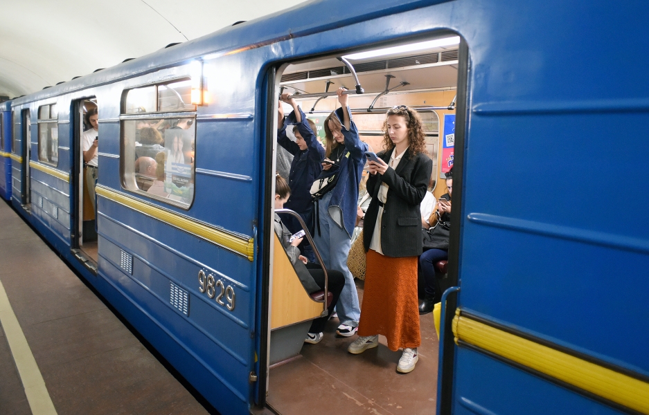 Інтервал руху поїздів у метро Києва - скільки потрібно чекати поїзд, графік роботи підземки 2
