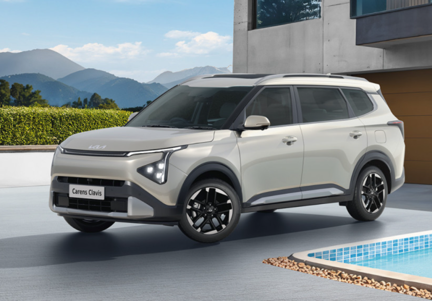 Kia представила бюджетний кросовер Carens Clavis 2