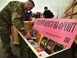 Книжковий Арсенал 2025 - фестиваль відкрив двері для читачів і видавців - фото Книжковий Арсенал 2025 - фестиваль відкрив двері для читачів і видавців - фото 30