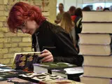 Книжковий Арсенал 2025 - фестиваль відкрив двері для читачів і видавців - фото Книжковий Арсенал 2025 - фестиваль відкрив двері для читачів і видавців - фото 28