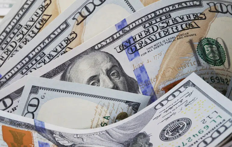 Курс долару - Нацбанк цього тижня зменшив продаж валюти 1