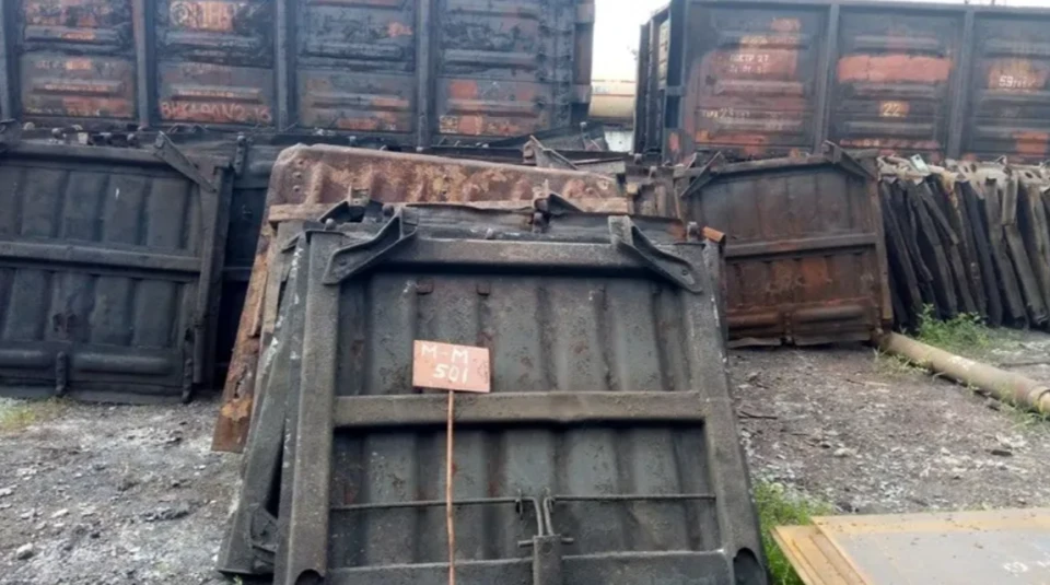 Меткомбінати проти збирачів лому: що стоїть за забороною експорту металобрухту 2