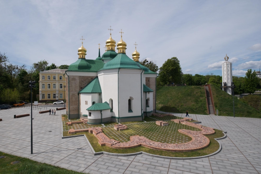Могила Юрія Долгорукого - чи дійсно вона знаходиться у Києво-Печерській лаврі 2