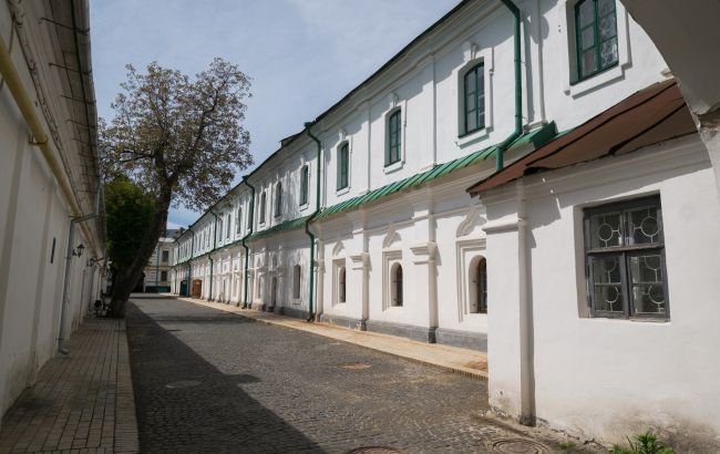 Монахи московського патріархату досі живуть у Києво-Печерській лаврі - у кого прописка в заповіднику 1