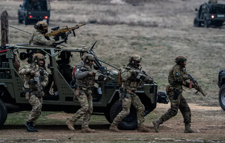 Можливість третьої світової війни - більшість опитаних вважає, що вона може початися через 5-10 років 1