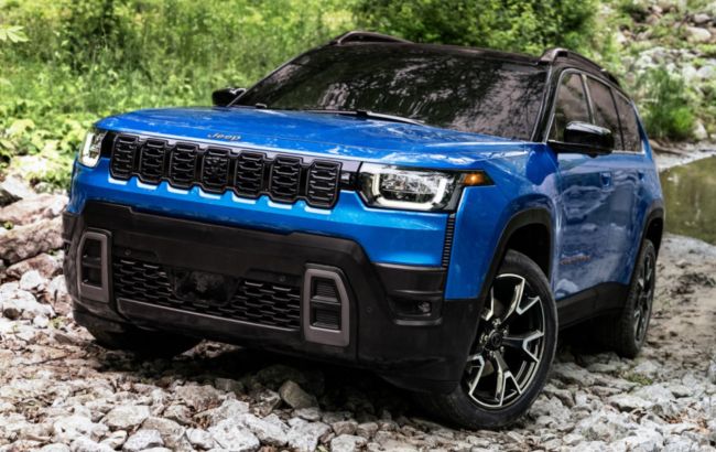 Новий Jeep Cherokee отримав брутальну зовнішність 1