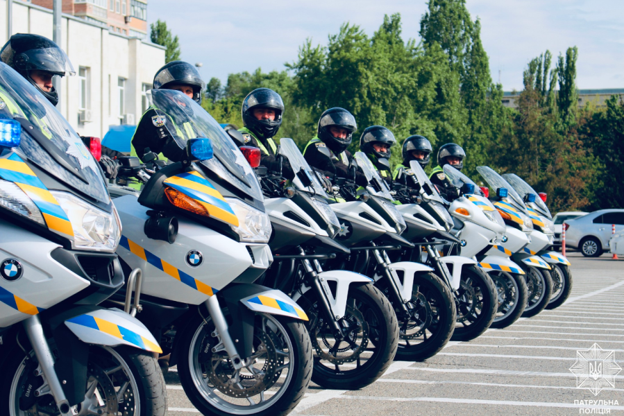 Патрульні на велосипедах, конях і мотоциклах відкрили сезон - де працює велопатруль, кінна поліція, фото 4