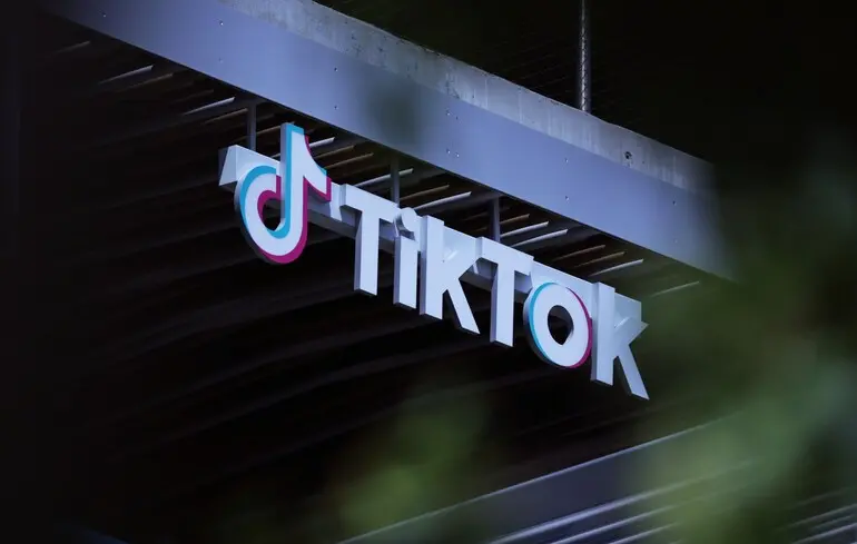 Передача даних до Китаю – TikTok отримав рекордний штраф у ЄС – новини України 1