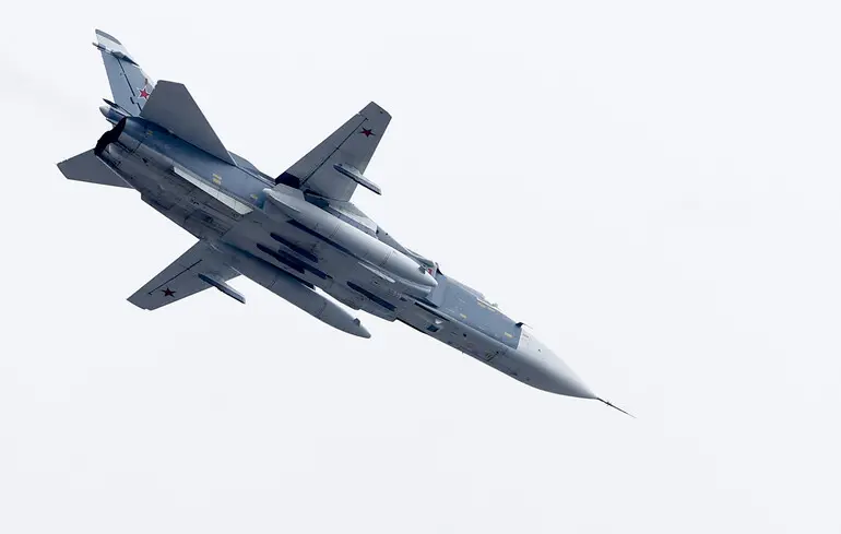 Російський бомбардувальник Су -24 здійснював маневри над Балтійським морем - Польща перехопила його 1