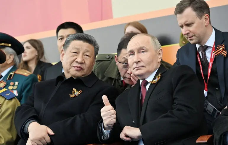 Сі Цзіньпін і Путін - що означає візит на парад перемоги у Москві - новини світу 1