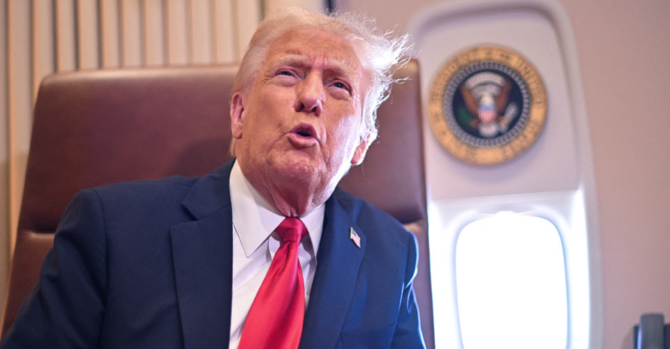 Трамп: США мають зосередитися на виробництві танків, а не кросівок 1